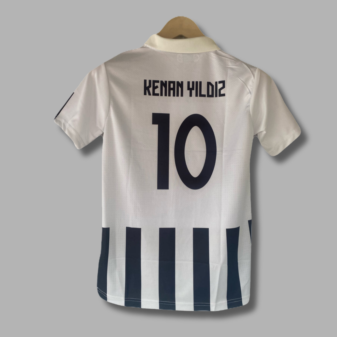 Kenan Yildiz Juvantus 2026-27 Home Half Sleeve Collar Embroidery- P2390 | Jersey Kada