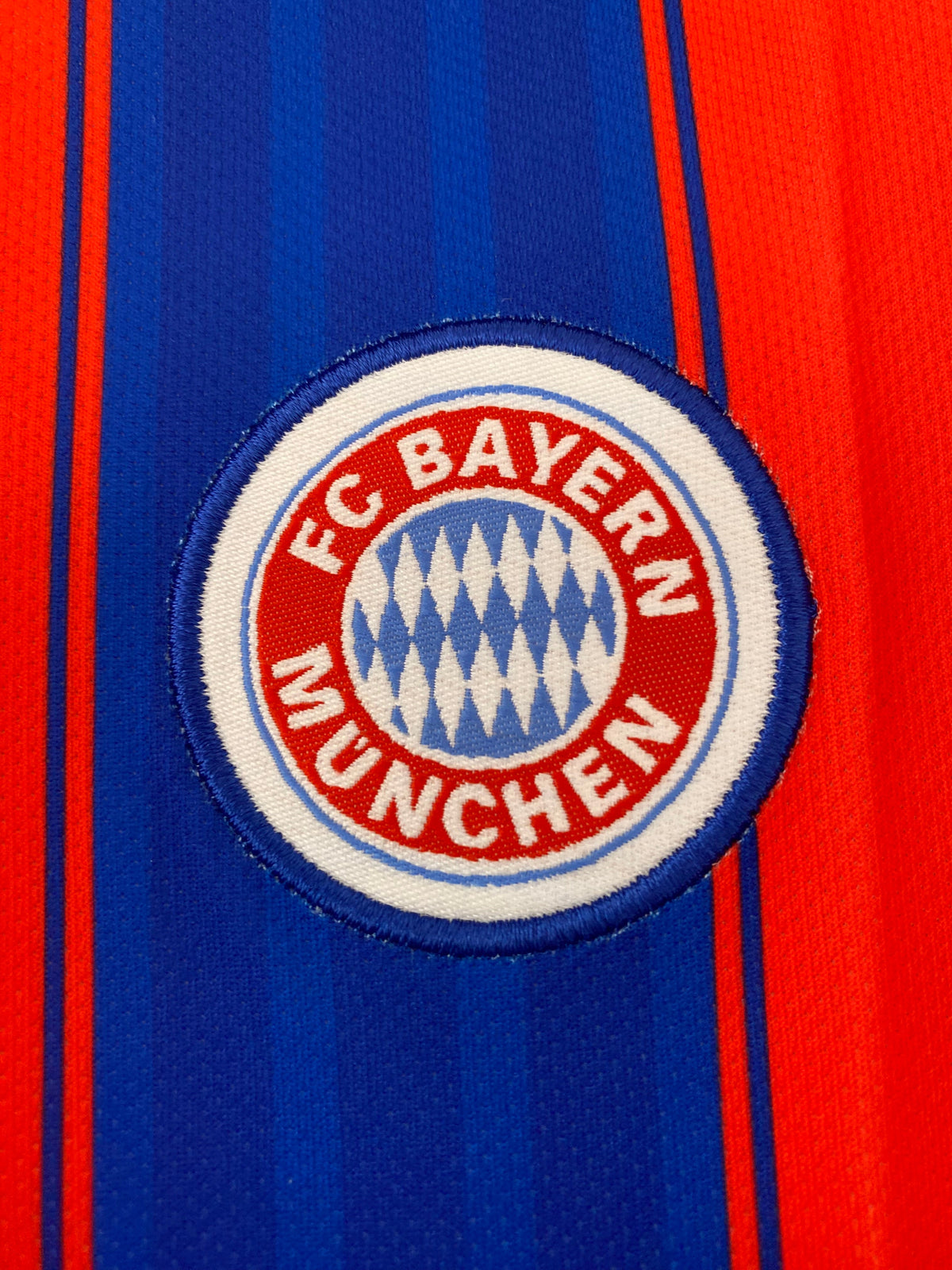 Klinsman Bayern munich Half Sleeve embroidery jersey - P2173 | Jersey Kada