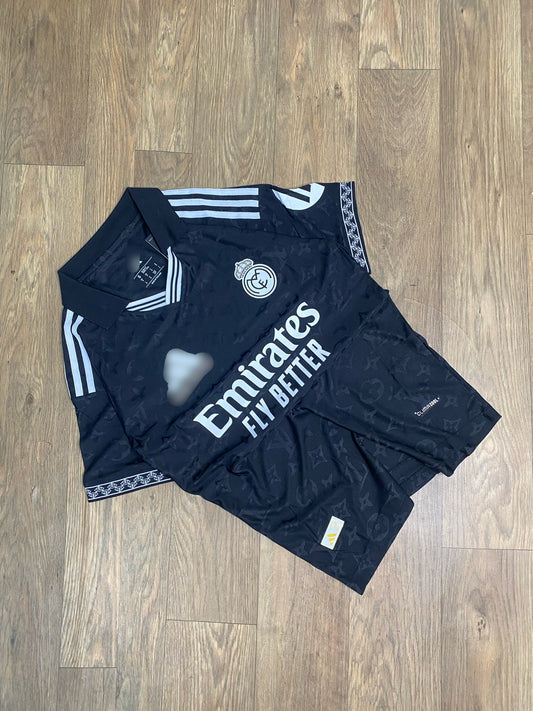 Real Madrid player version kit half sleeve  - P2504 | Jersey Kada