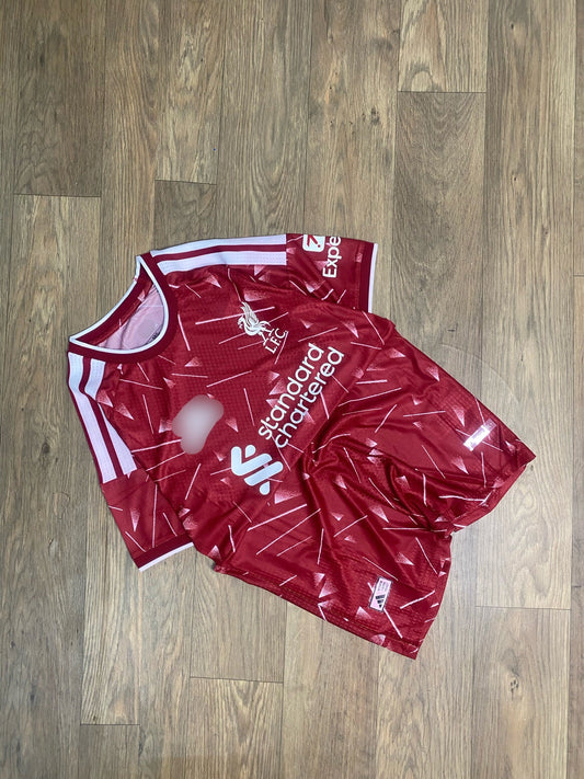 Liverpool player version 2026/27 home kit half sleeve  - P2494 | Jersey Kada