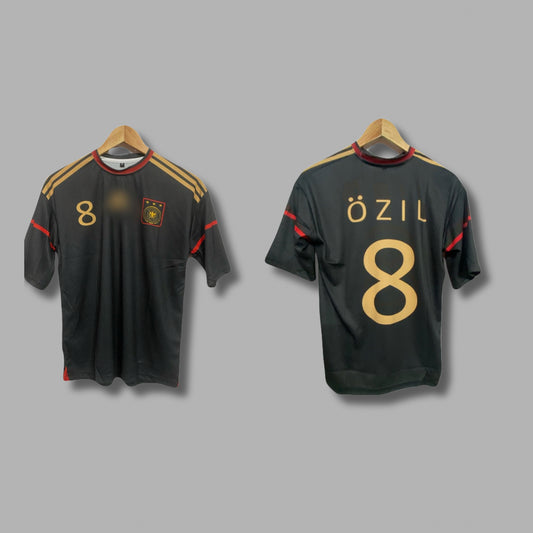 Germany 2010 Away Five sleeve ozil Loosefit - P46 - Jersey Kada