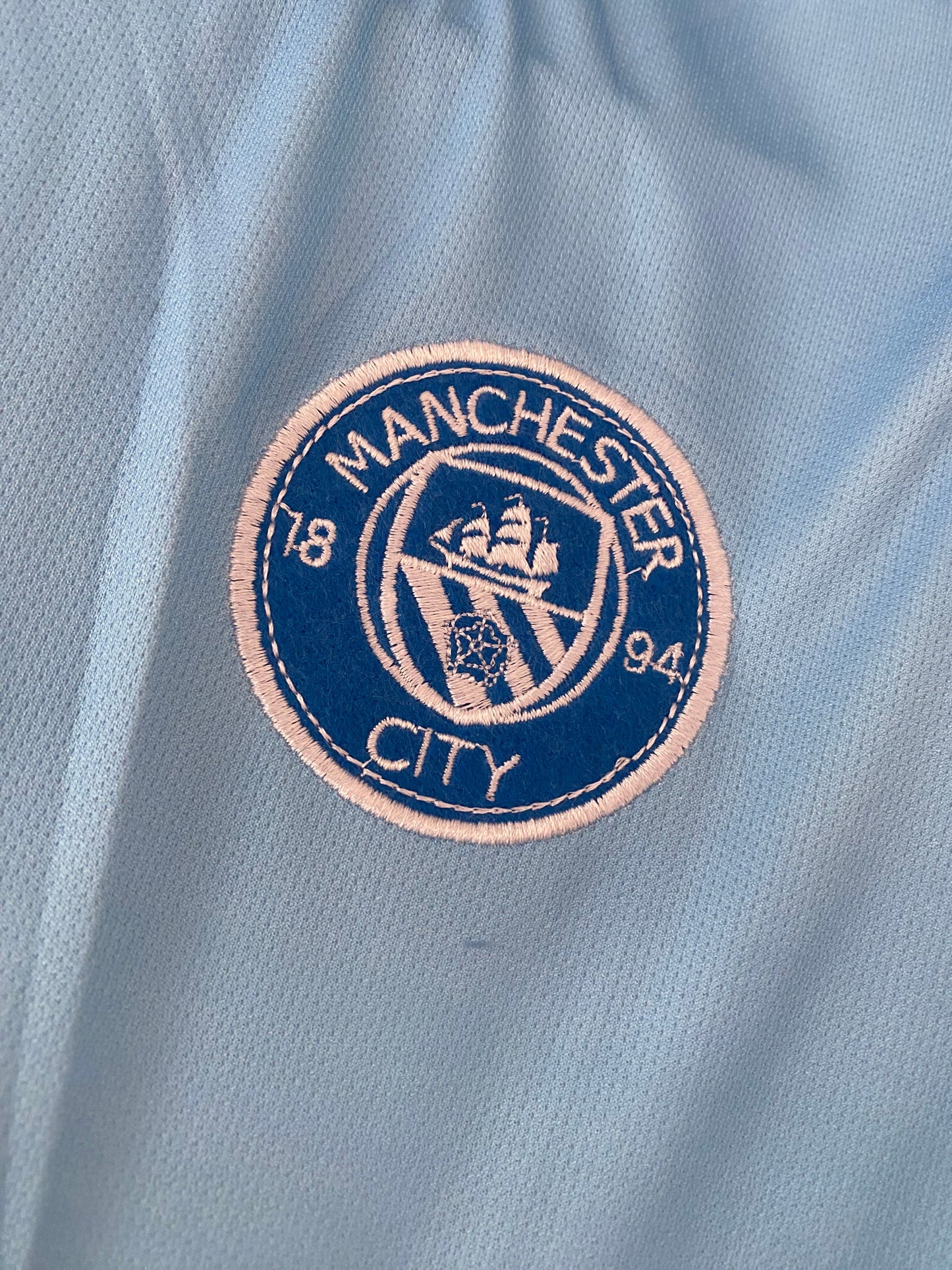 Manchester City 2026/27 Doku Half Sleeve Embroidery - P2101 | Jersey Kada