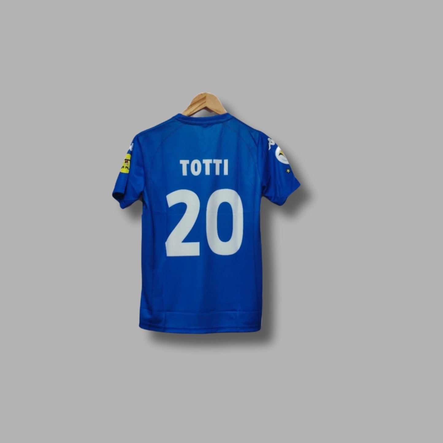 Italy 2000-01 Home kit Totti Half sleeve - P567 - Jersey Kada