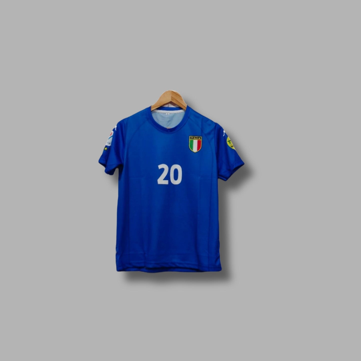 Italy 2000-01 Home kit Totti Half sleeve - P567 - Jersey Kada
