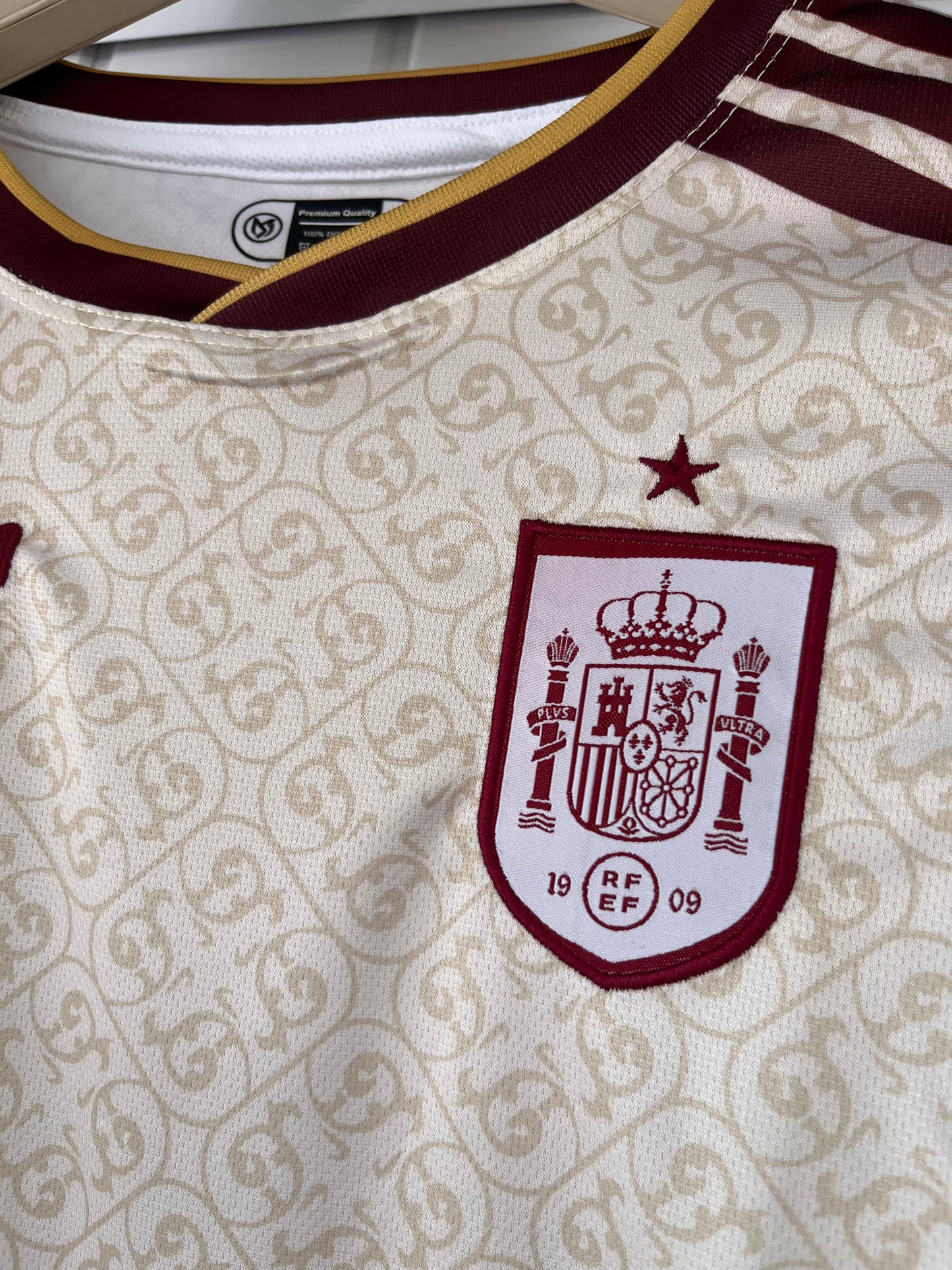 Spain 2026 WorldCup Away Lamine Yamal Half Sleeve Embroidery - P1782 | Jersey Kada