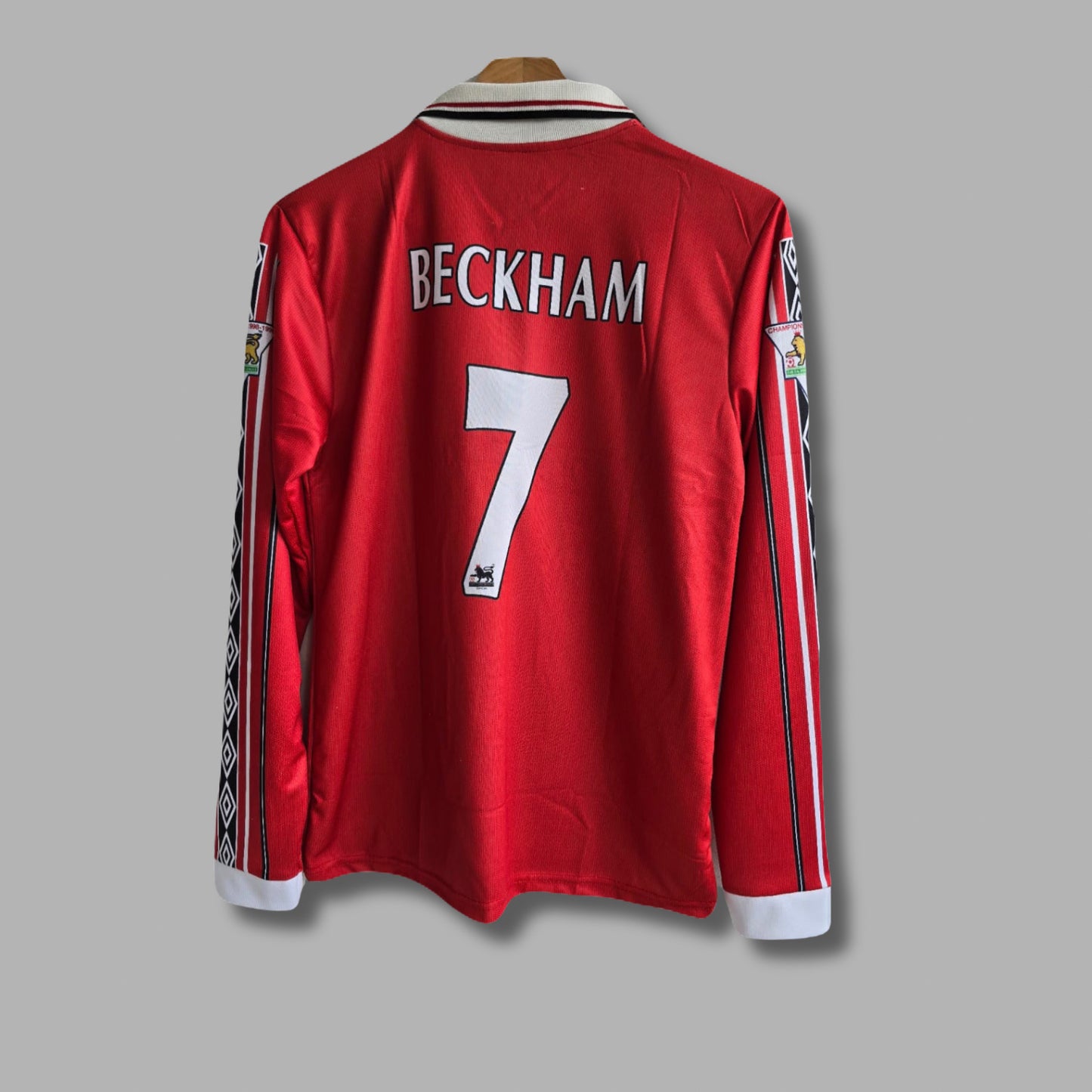 Man united 1998/99 Home jersey zip type full sleeve embroidery beckham-P130 | Jersey Kada