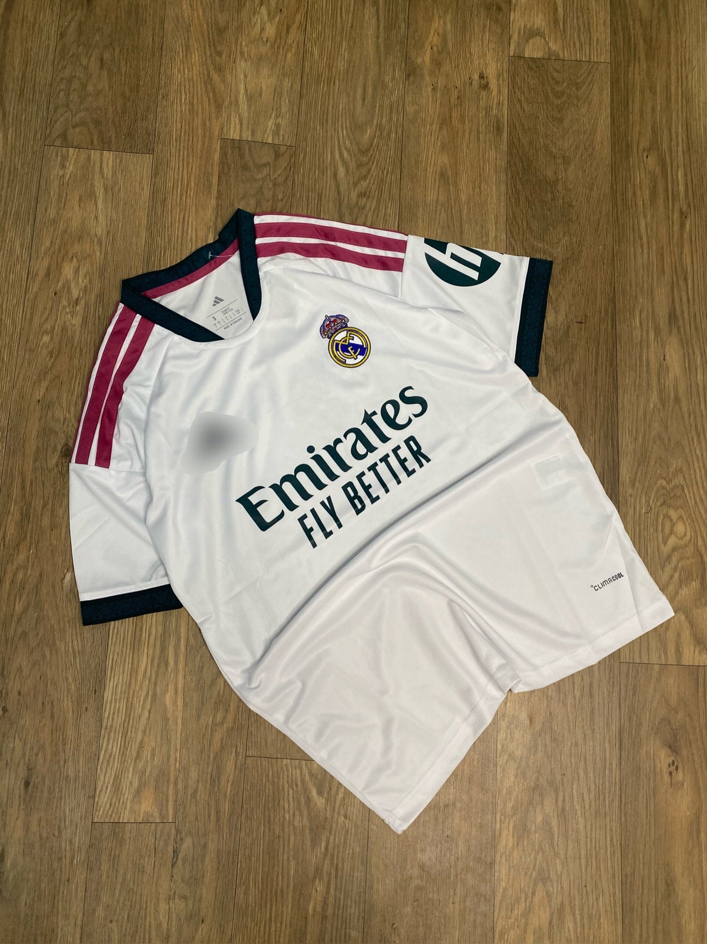 Real Madrid Fan Version 2026/27 Home kit Half Sleeve Embroidery - P2391 | Jersey Kada