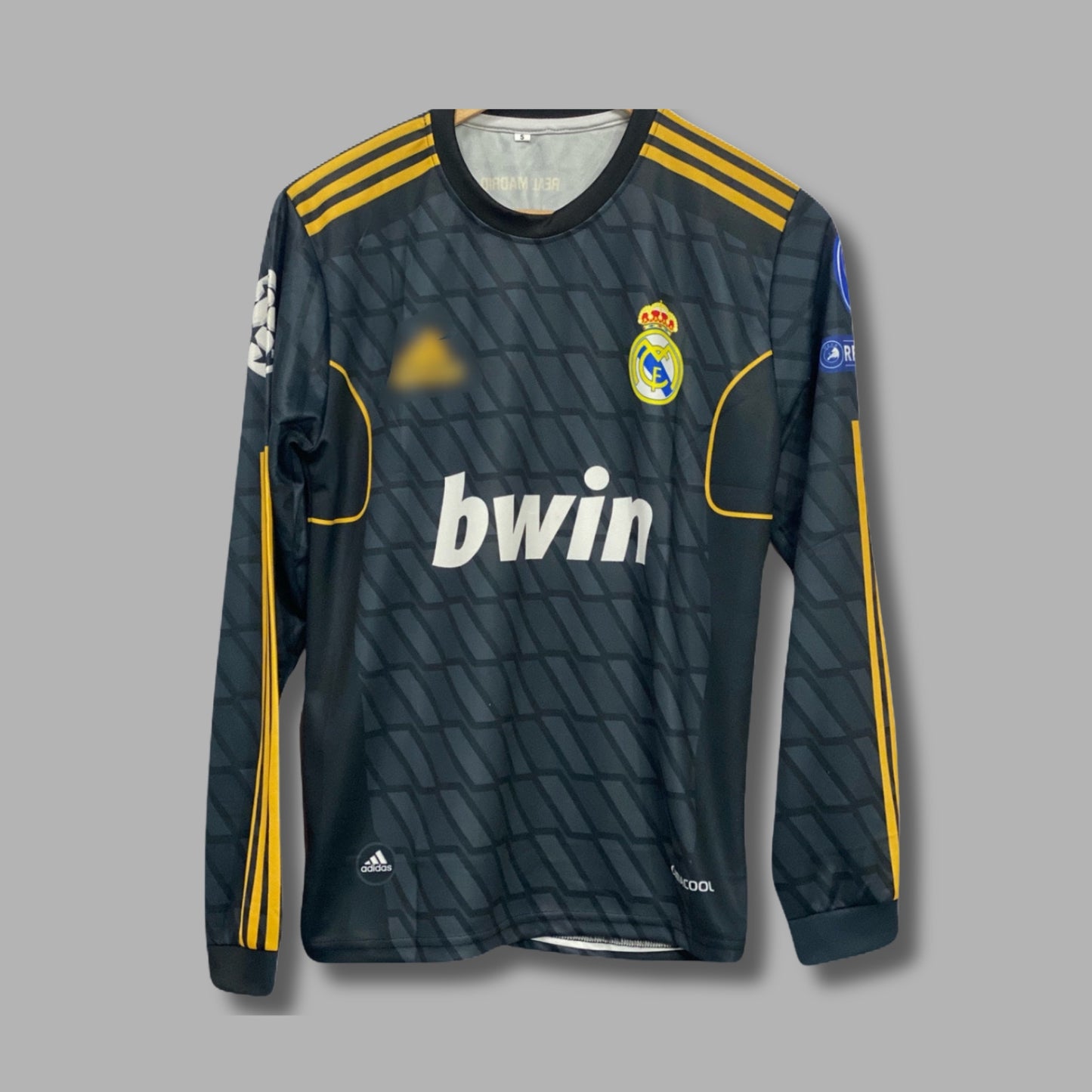 Real Madrid 2011-12 Away kit S.Ramos Full sleeve - P650 Jersey - Kada