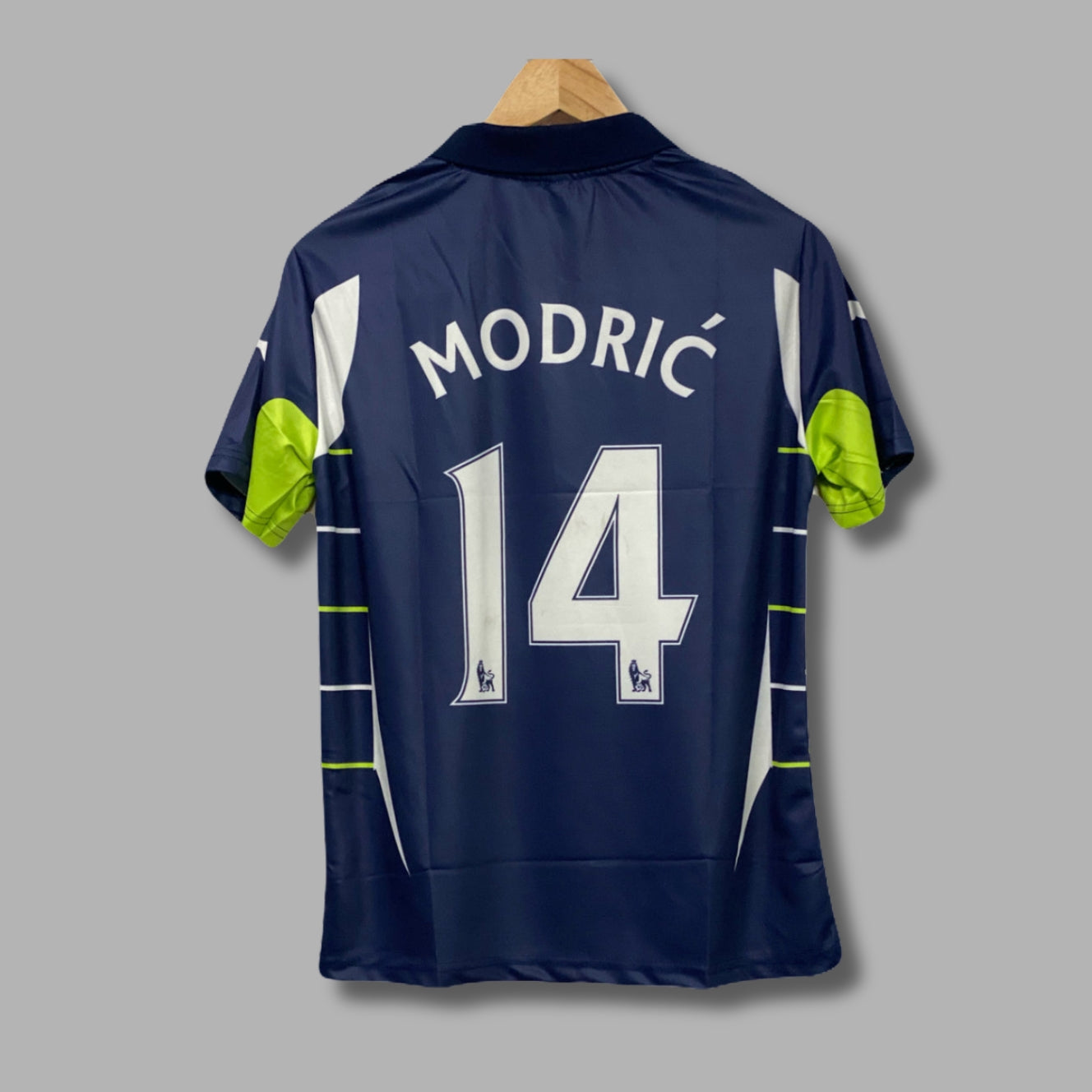 Totenham 2010-11 Third kit L.Modric Half Sleeve Collar Sublimation P531 | Jersey Kada