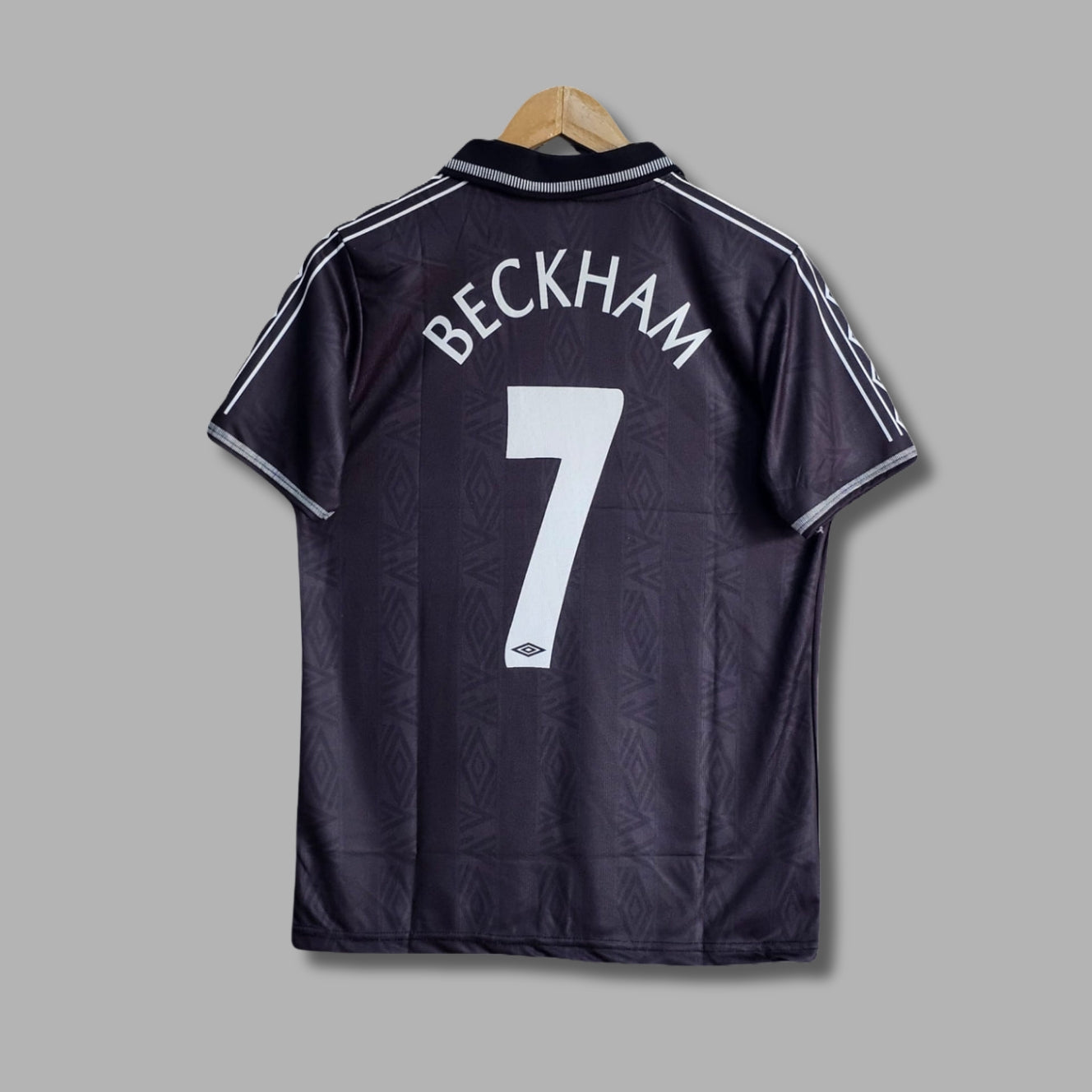 Man United 1997-99 Beckham Edition Half Sleeve Collar Embroidery | Jersey Kada