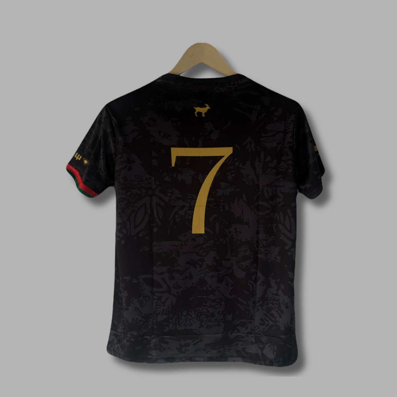 Portugal goat’Siu’ Edition Ronaldo Half Sleeve Embroidery | Jersey Kada p2004