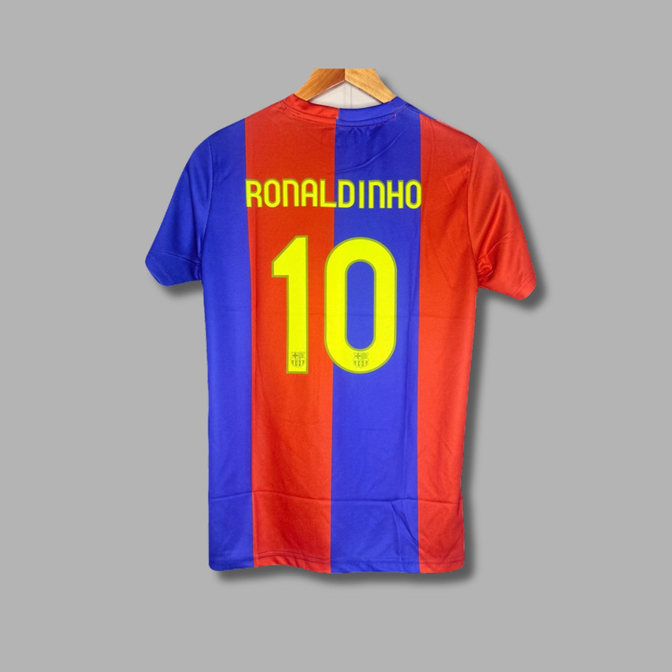 Barcelona 2006-07 Home Kit Ronaldinho Half Sleeve Embroidery-P1237 | Jersey Kada